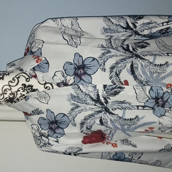 Floral long sleeve Shirt - Picture 1 of 4